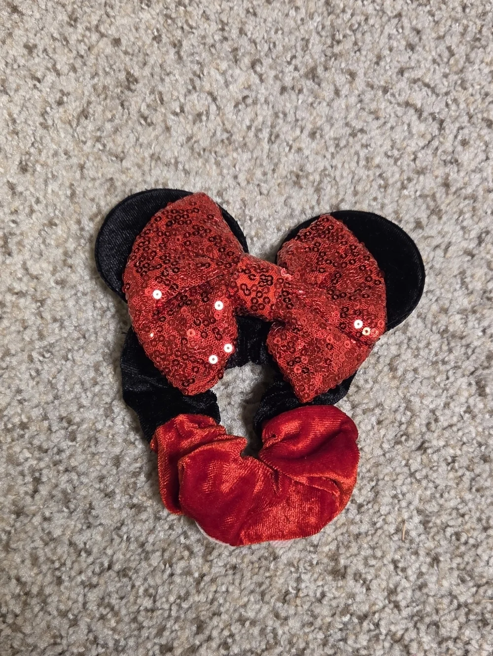 Disney Bundle 3 Minnie Mickey Ears Scrunchies Hair Bow Elastic Stretchy Vacation